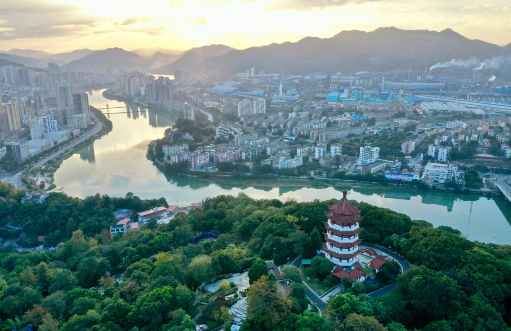 福建，友情与家的温馨日常故事