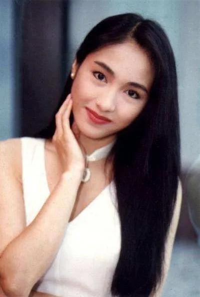 香港，多元文化融合中的国际都市发展轨迹